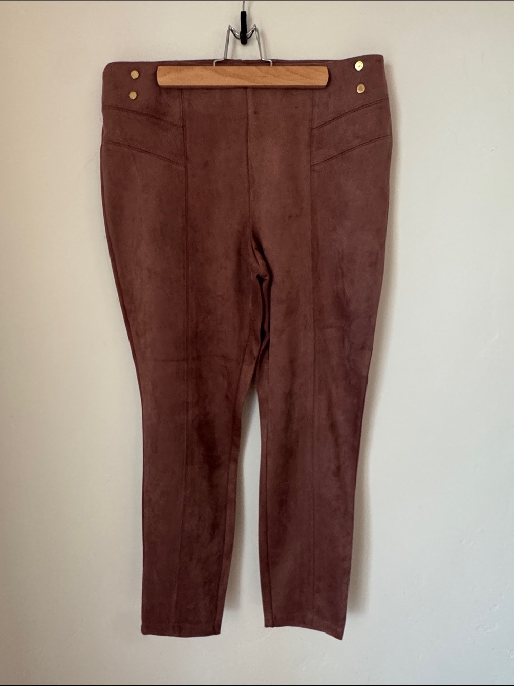 Marc New York Andrew Marc Faux Suede Pull-On Skinny Pants Brown Button Trim L